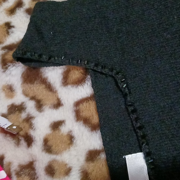 FINAL Price before donated. Max Studio Lil' Black Silky Tank Top Sz S - Picture 6 of 9